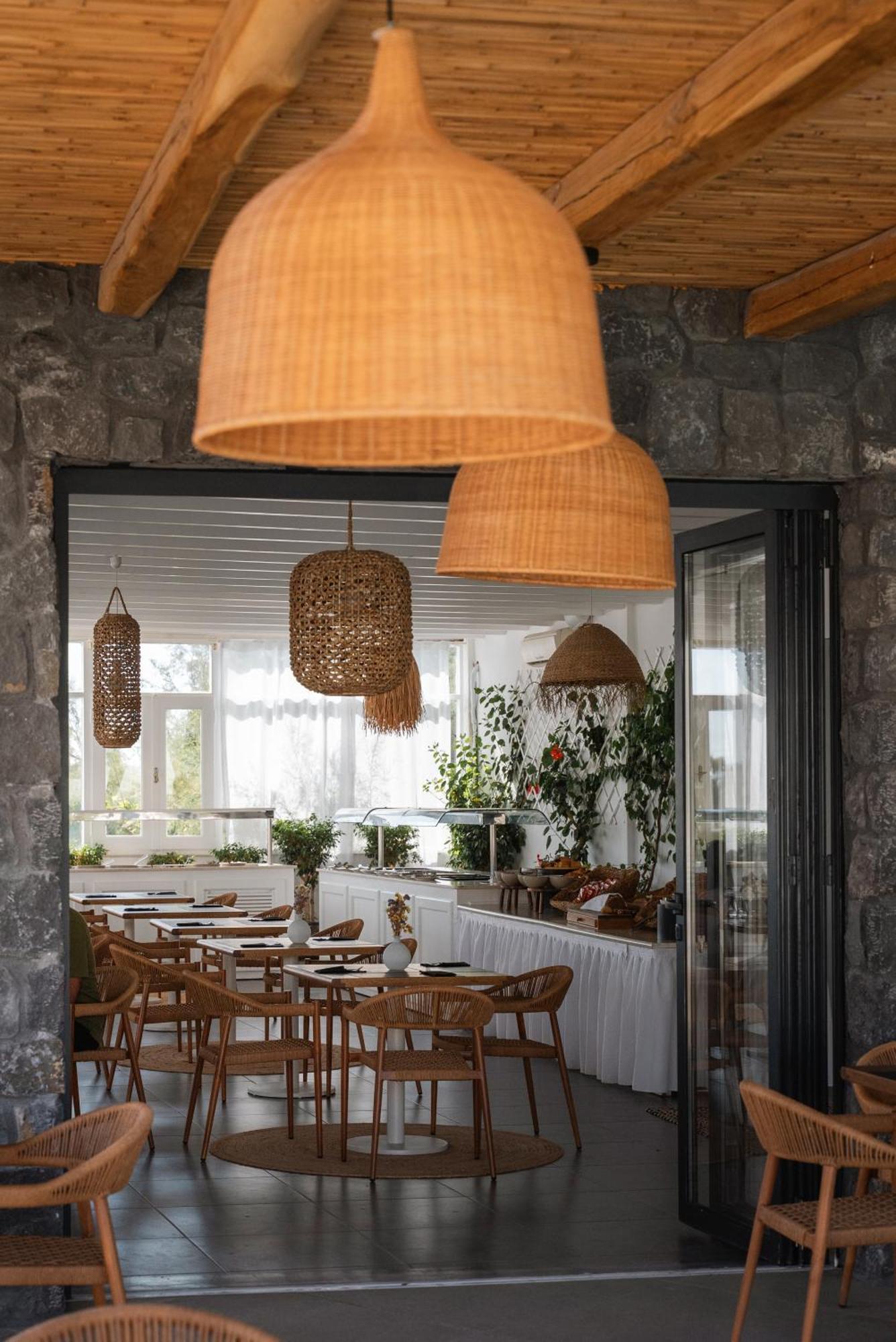 Amaria Beach Resort By Nomee Hospitality Group Agia Paraskevi  Dış mekan fotoğraf