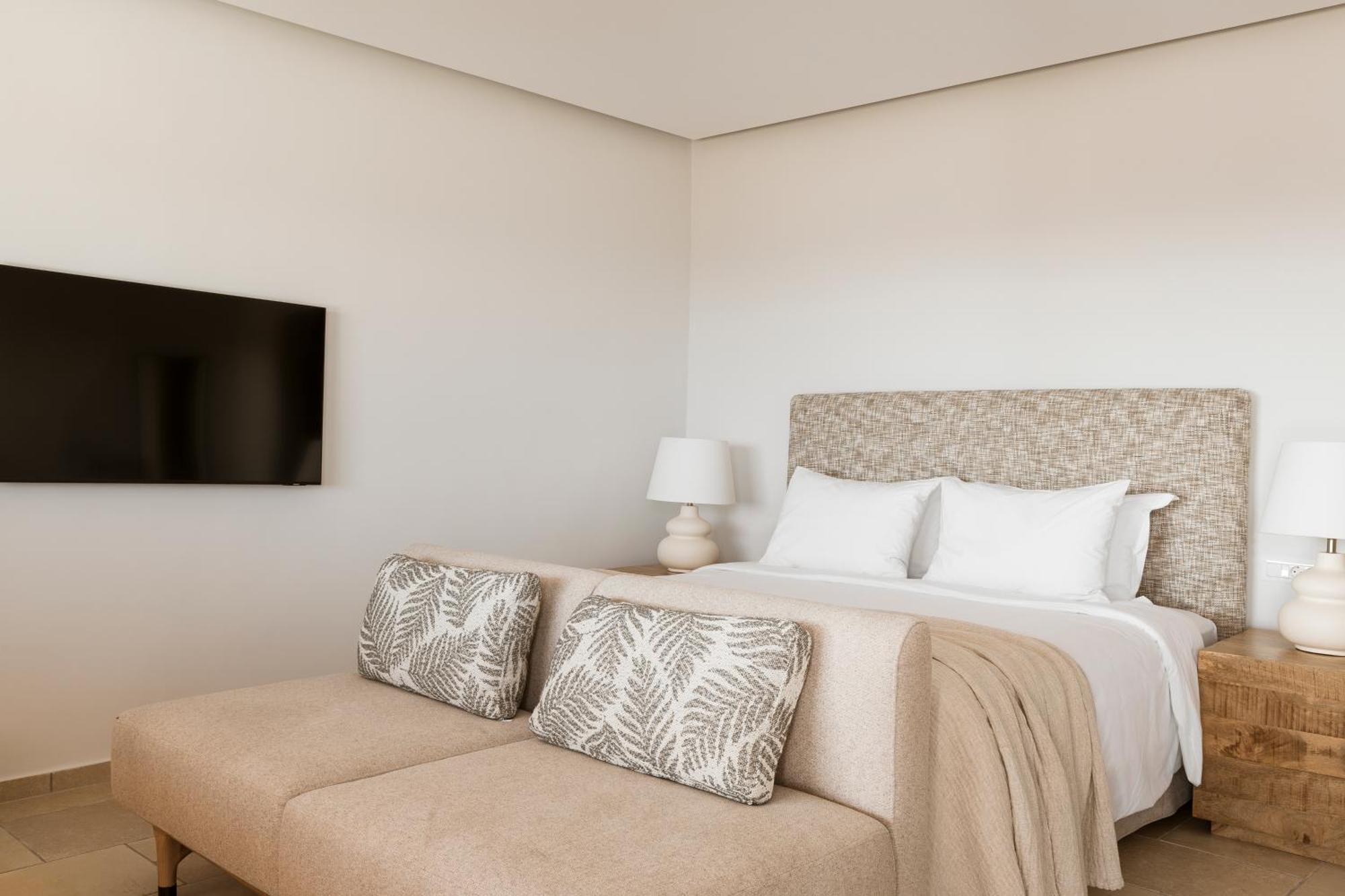 Amaria Beach Resort By Nomee Hospitality Group Agia Paraskevi  Dış mekan fotoğraf